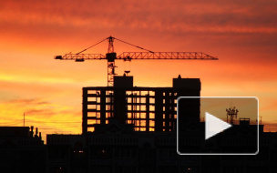 На Пулковском шоссе погиб мужчина, упавший с 11 этажа