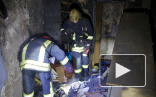 Мужчина чудом остался жив в пожаре на проспекте Луначарского