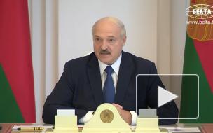 Путин уведомил Лукашенко о переговорах с Меркель и Макроном 