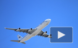 Австрийский Boeing сел в Домодедово по нужде: в салоне переполнились туалеты
