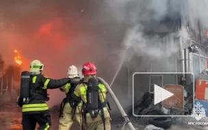 В Новой Москве локализовали пожар в торговых павильонах