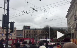 Несколько жертв теракта в метро Петербурга могли погибнуть под колесами поезда