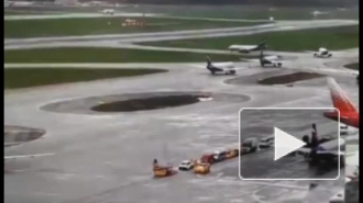 Опубликовано новое видео страшной посадки самолета в Шереметьево
