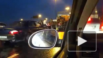 На КАД столкнулись КамАЗ и Scania