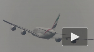 Azur Air отказалась регистрировать самолеты в России