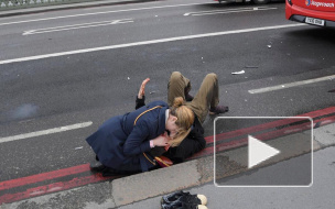 В Сети появились видео с места теракта в Лондоне