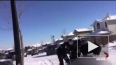 Видео из Канады: Канадский полицейский застрелил россиян...