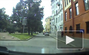 В аварии в Купчино пострадали женщина и семилетняя девочка