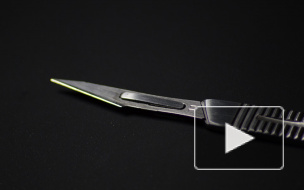 Мигрант ударил ножом в спину бывшего коллегу в магазине на Зины Портновой