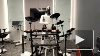 Играющего на барабанах человекоподобного робота Xiaomi показали на видео