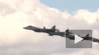 Истребитель Су-57 показался с "изделием 180"