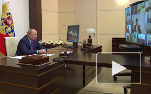 Путин посчитал провокацией слухи о замене очного образования дистанционным