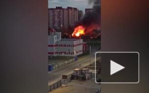 На улице Коммунаров полностью сгорел одноэтажный дом