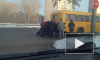 Школьникам из Перми пришлось самим толкать свой автобус
