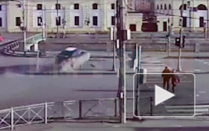 Появилось видео момента ДТП с участием "Ауди" на Обводном канале