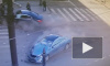 Видео: BMW на Невском проспекте въехал в толпу 