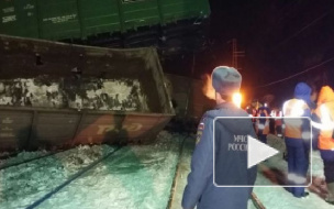 Крушение поезда под Омском: с рельсов сошли 22 вагона