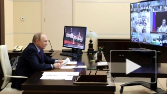 Путин пообещал рассмотреть идею досрочной пенсии для многодетных отцов