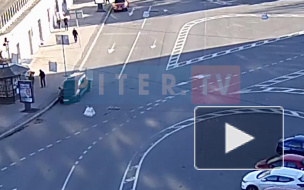 Девушка сбила велосипедиста на площади Шевченко