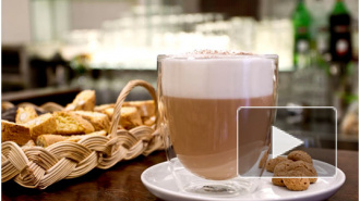 В кафе и ресторанах Петербурга в субботу можно выпить кофе в пользу бездомных