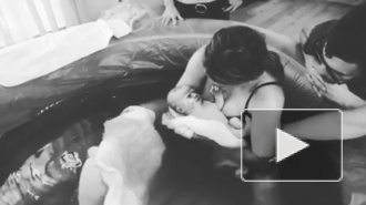 Хилари Дафф показала на видео первые минуты жизни своей дочери