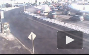 Русский бильярд. Тройное столкновение на Университетской набережной