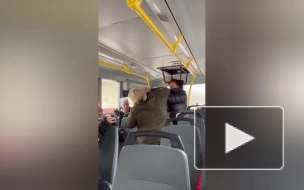 Кондуктор подралась с пассажиркой автобуса в Серпухове из-за видеозвонка