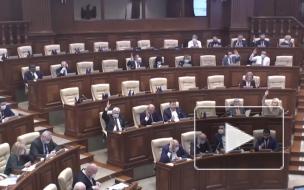 Парламент Молдавии утвердил русский в статусе языка межнационального общения