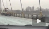 Беляевский мост на КАД засыпало битым стеклом