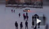 Опасное видео из Якутска: обнаглевший внедорожник заехал на каток