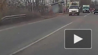 В Ленобласти водитель протащил человека по дороге