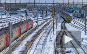 Самостоятельный первоклассник из Петербурга прокатился на электричке после школы