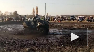 В Краснодарском крае квадрацикл врезался в толпу людей