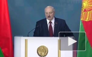 Лукашенко порассуждал о цветной революции в Белоруссии