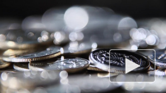 Тарифы на коммуналку в Петербурге вырастут на 3,8 %