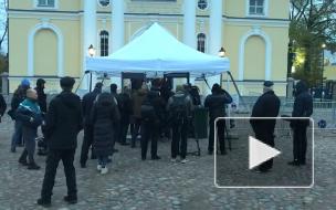 Видео: в Выборге прошла церемония прощания с Александром Петровым