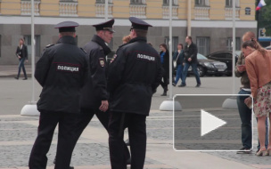 Вооруженный налет на банк в Петербурге совершили трое 