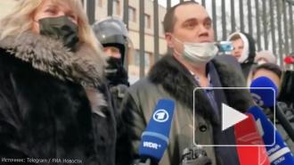 Адвокат заявил, что Навального могут этапировать в колонию сразу после решения суда