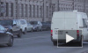 На Пискаревском проспекте бешеные грузовики снесли дорожное ограждение, "поцеловались" и вызвали затор