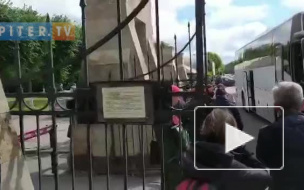 На Серафимовском кладбище готовятся к церемонии захоронения погибших подводников в Баренцевом море