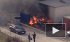 Появилось видео горящей скорой помощи у поликлиники в Петербурге