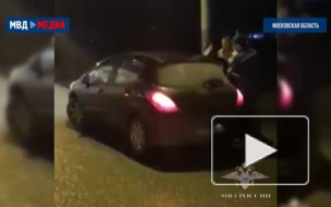 В Подмосковье сотрудники ГИБДД помогли принять роды на трассе