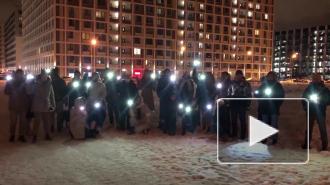 В Петербурге прошел флешмоб "Любовь сильнее страха"