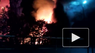 В Адмиралтейском районе из горящего дома чудом спасли 10 человек