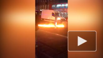 В Лондоне неизвестный протаранил полицейский участок