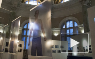 Петербургские феминистки представили Иисуса Христа женщиной