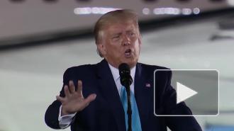 Трамп при слове "Россия" выключает телевизор