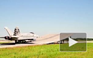 Американский F/A-18 "сильно ударит" по российскому МиГ-29