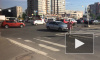 Видео: на проспекте Славы второй день не работает светофор