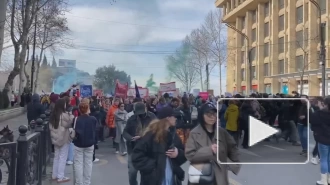 В Тбилиси возобновился митинг против законопроекта об иноагентах